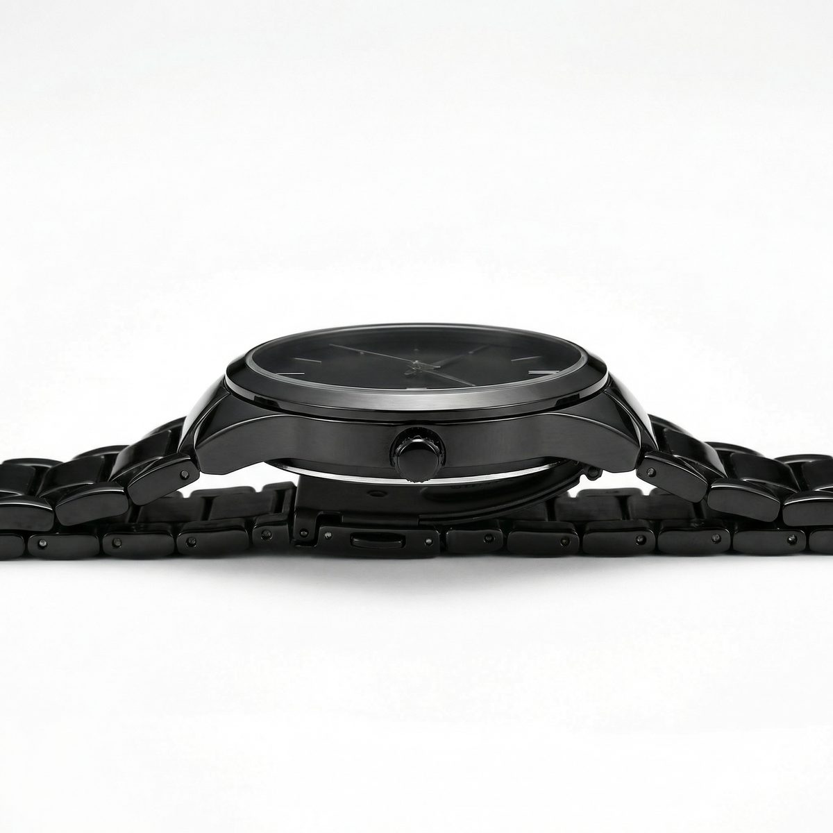 All-Black Minimalist Stainless Steel Watch